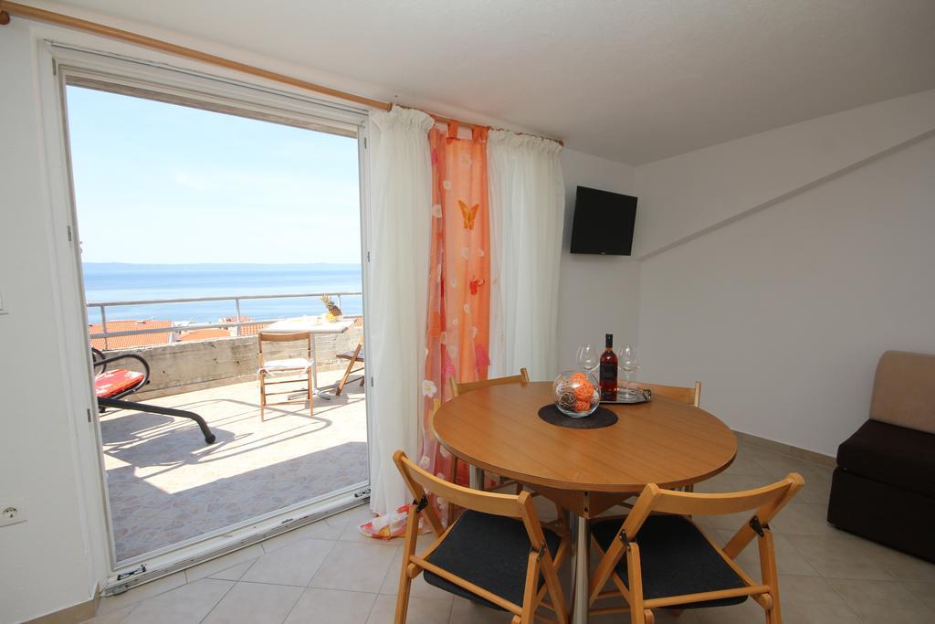 Apartments Adriatika Макарска Номер фото